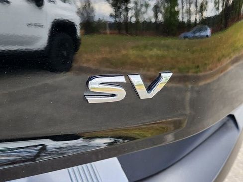 Used 2023 Nissan Rogue SV image 16