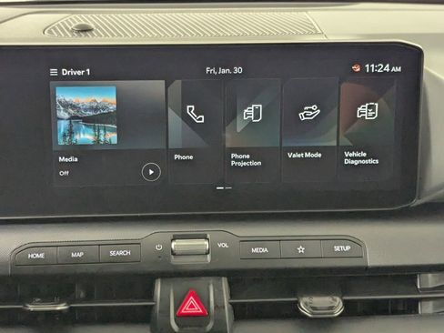 New 2025 Kia K4 LXS image 18