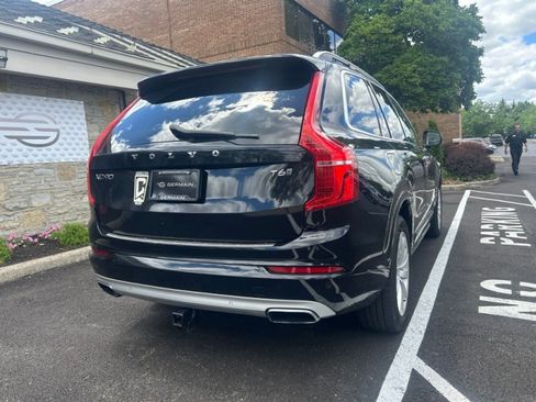 Used 2016 Volvo XC90 T6 Momentum w/ Momentum Plus Package AWD/4WD image 14