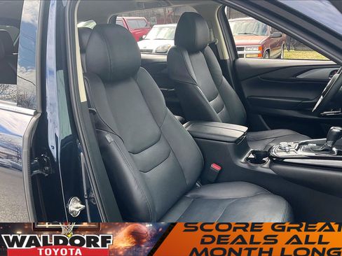 Used 2023 MAZDA CX-9 Touring Plus image 9