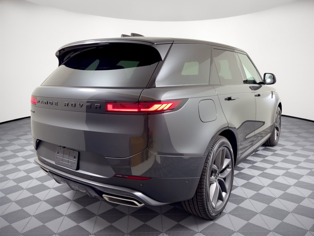 New 2027 Land Rover Range Rover Sport SE AWD/4WD image 9