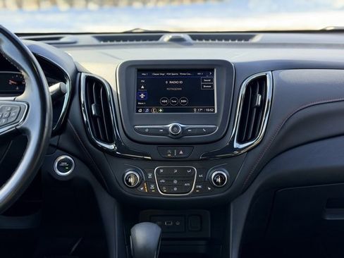 Used 2022 Chevrolet Equinox RS image 23