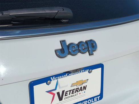 Used 2024 Jeep Compass Limited image 29