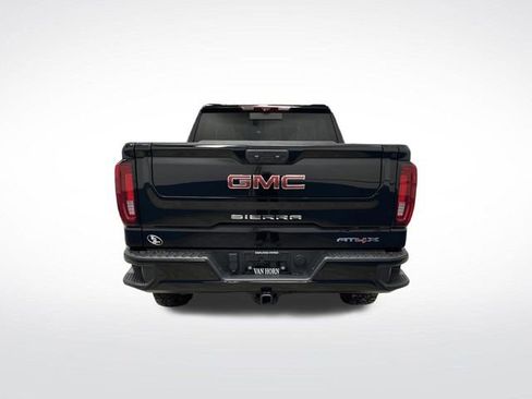 Used 2022 GMC Sierra 1500 AT4X image 14