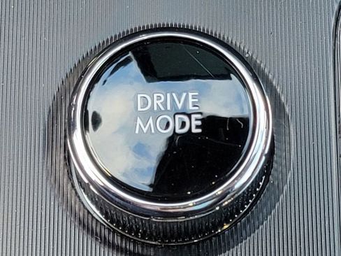 New 2026 Lincoln Corsair Grand Touring AWD/4WD image 8