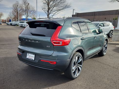 New 2026 Volvo XC40 B5 Ultra w/ Climate Package image 4
