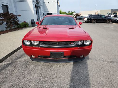 Used 2012 Dodge Challenger R/T RWD image 8