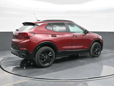 Used 2025 Buick Encore GX Sport Touring w/ Advanced Technology Package AWD/4WD image 8