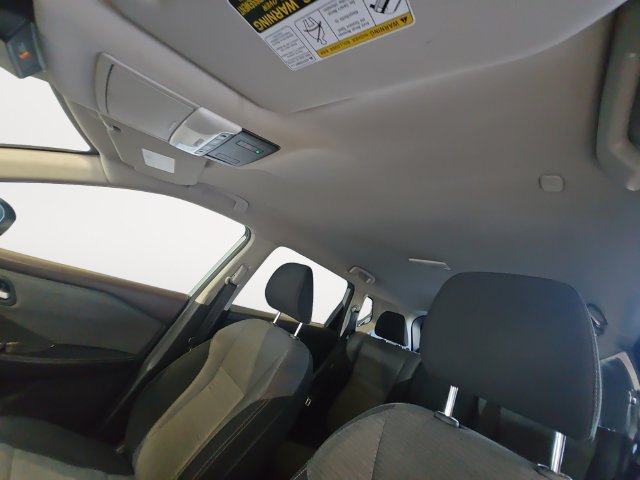 Used 2023 Nissan Rogue SV AWD/4WD image 11