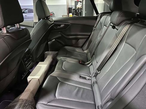 Used 2023 Audi Q8 Premium w/ Convenience Package AWD/4WD image 16
