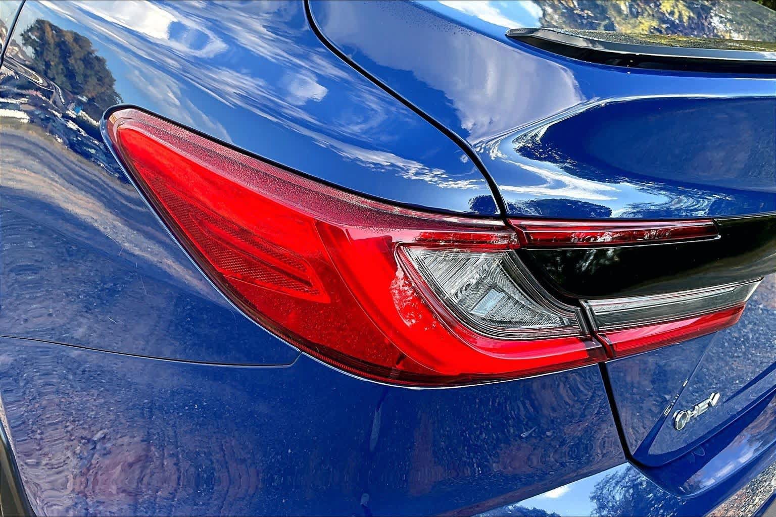 Used 2025 Toyota Camry XSE FWD image 29