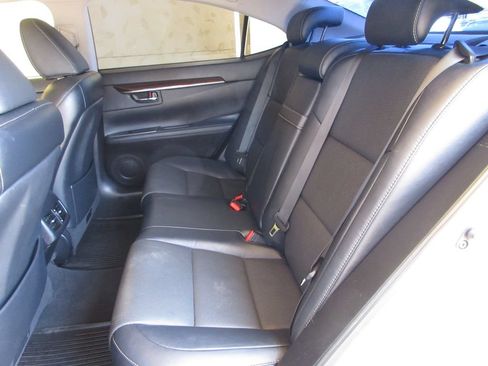 Used 2017 Lexus ES 350 w/ Premium Package FWD image 26
