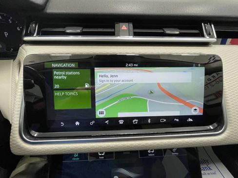 Used 2019 Land Rover Range Rover Velar S AWD/4WD image 26