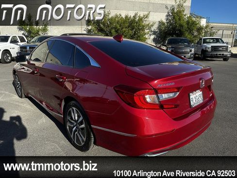 Used 2018 Honda Accord EX image 4