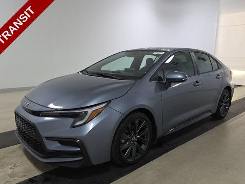 Used 2025 Toyota Corolla SE FWD image 1