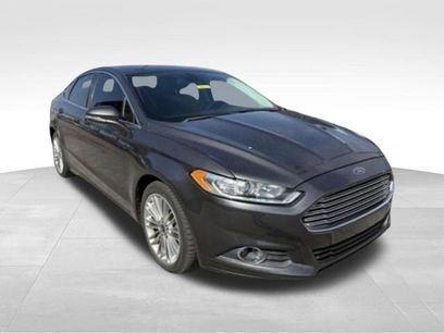 Used 2016 Ford Fusion SE w/ Equipment Group 202A