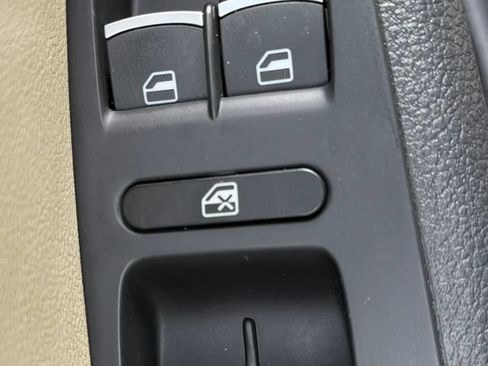 Used 2014 Volkswagen Jetta TDI FWD image 22