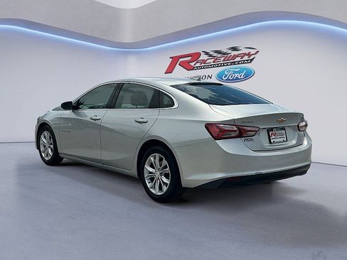 Used 2022 Chevrolet Malibu LT FWD image 3