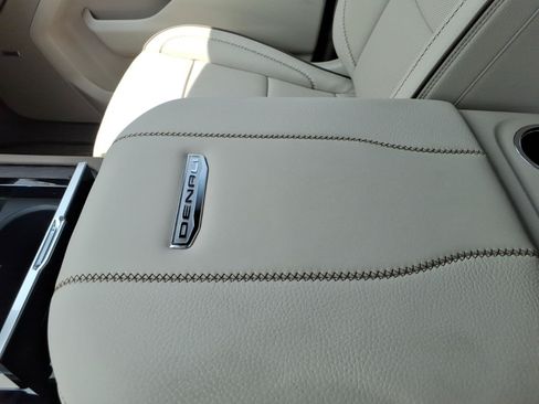 New 2026 GMC Yukon Denali w/ Sun & Power Step Package RWD image 17