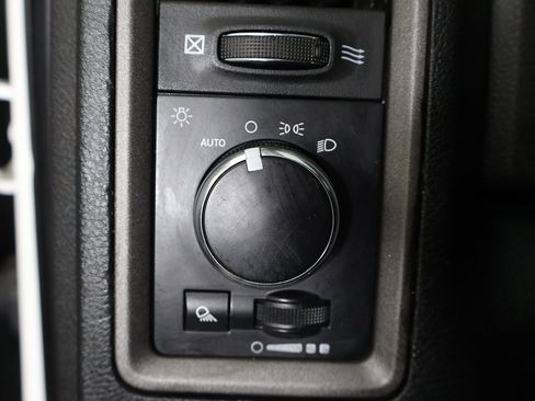 Used 2018 RAM 2500 Tradesman image 32