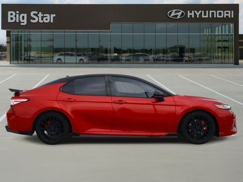 Used 2020 Toyota Camry TRD FWD image 5