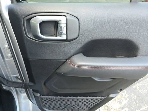 Used 2019 Jeep Wrangler Unlimited Rubicon AWD/4WD image 27