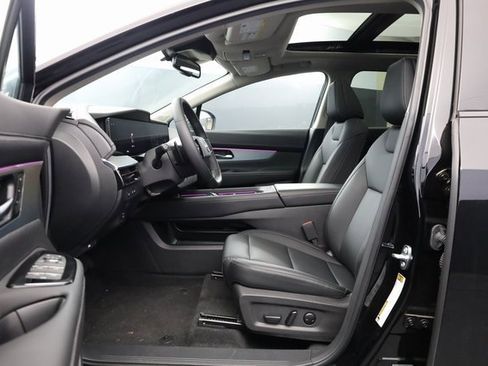 Certified 2025 Nissan Murano SL w/ Cargo Package image 11