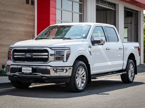 Used 2024 Ford F150 Lariat w/ Equipment Group 502A High AWD/4WD image 8