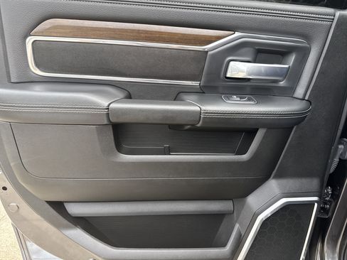 Used 2024 RAM 3500 Laramie w/ Bed Utility Group image 23