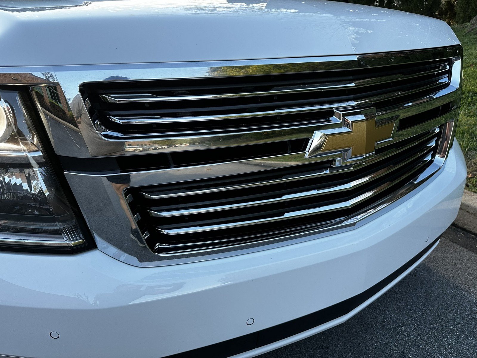 Used 2018 Chevrolet Suburban Premier AWD/4WD image 55