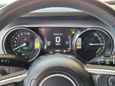 Used 2023 Jeep Wrangler Unlimited Rubicon 4xe AWD/4WD image 12
