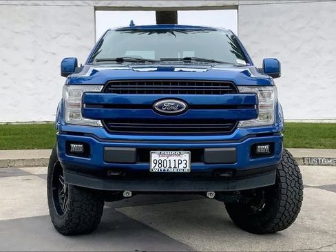 Used 2018 Ford F150 Lariat w/ Equipment Group 502A Luxury image 3