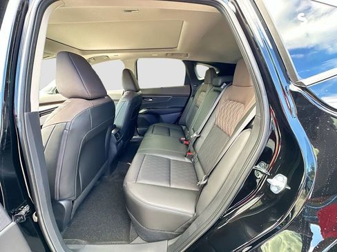 New 2026 Nissan Murano Platinum image 25