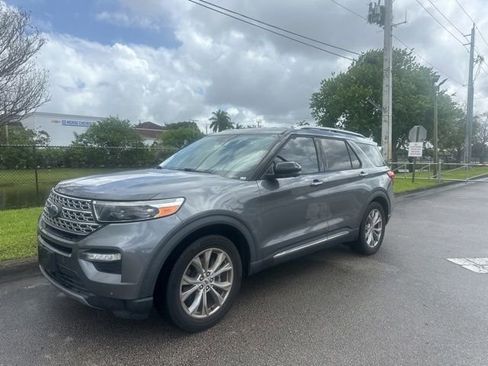 Used 2021 Ford Explorer Limited image 1