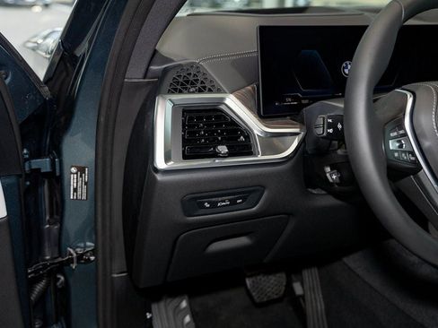 New 2026 BMW X5 xDrive40i w/ Climate Comfort Package image 14