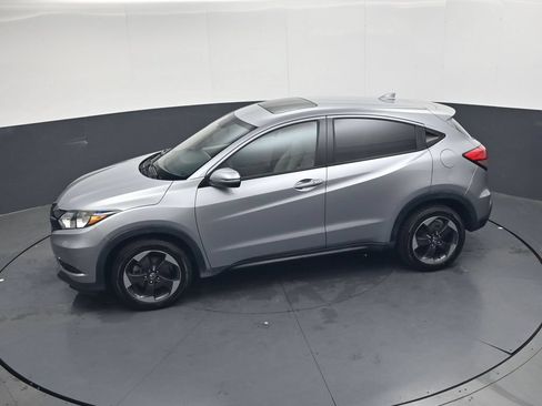 Used 2018 Honda HR-V EX image 30