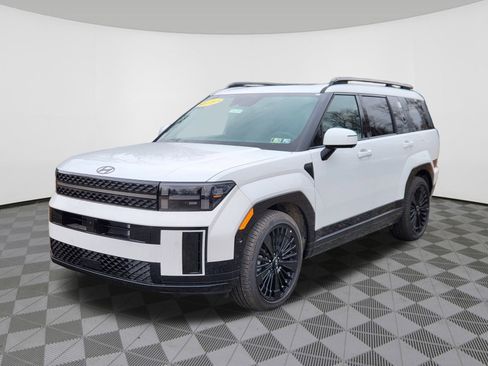 Used 2024 Hyundai Santa Fe Calligraphy image 2