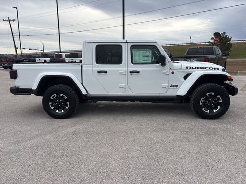 New 2026 Jeep Gladiator Rubicon image 7