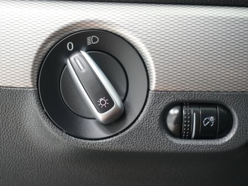 Used 2016 Volkswagen Jetta SE image 21