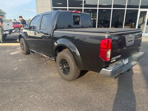 Used 2019 Nissan Frontier SV RWD image 12