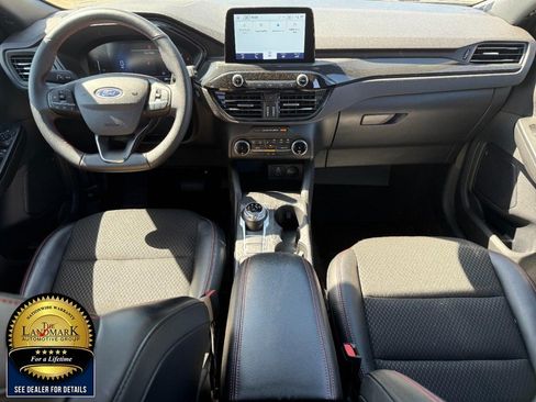 Used 2025 Ford Escape ST-Line AWD/4WD image 15