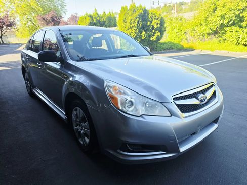 Used 2011 Subaru Legacy 2.5i AWD/4WD image 7