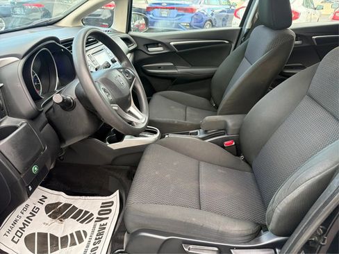 Used 2019 Honda Fit LX image 9