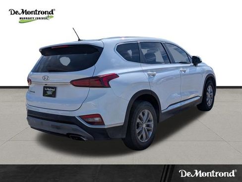 Used 2019 Hyundai Santa Fe SE image 5