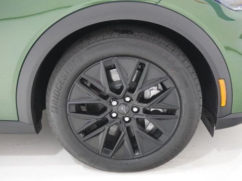Certified 2025 Ford Mustang Mach-E Select RWD image 5