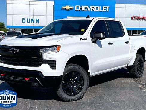 New 2026 Chevrolet Silverado 1500 LT Trail Boss w/ LT Trail Boss Premium Package AWD/4WD image 1