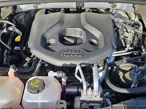 Used 2022 Jeep Grand Cherokee Overland image 31