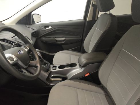 Used 2015 Ford Escape SE FWD image 17
