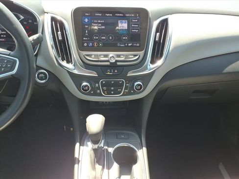Used 2022 Chevrolet Equinox LT FWD image 29