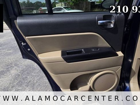 Used 2016 Jeep Compass Sport w/ Power Value Group FWD image 28